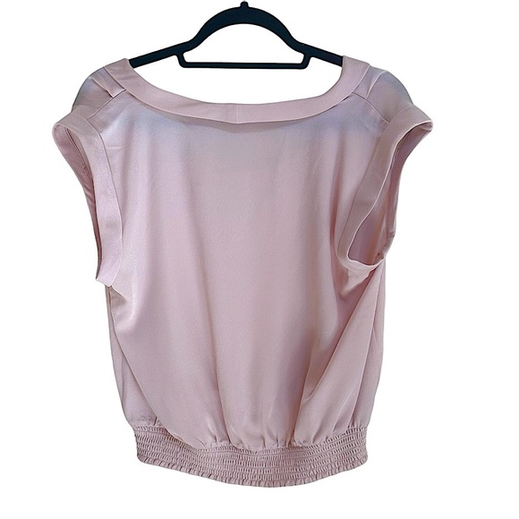 NWT!! Express • Pastel Pink Scoop Neck Blouson Top with Elastic Hem in Medium - Picture 2 of 3
